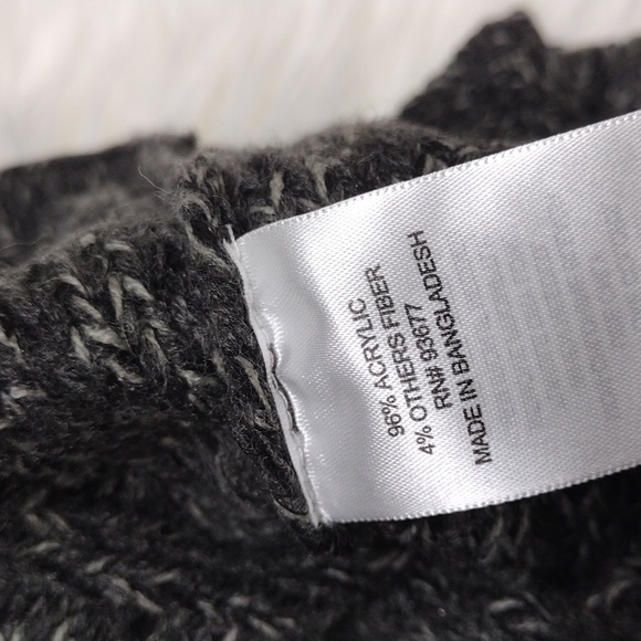 Chunky Knit Sweater - Picture 8 of 8